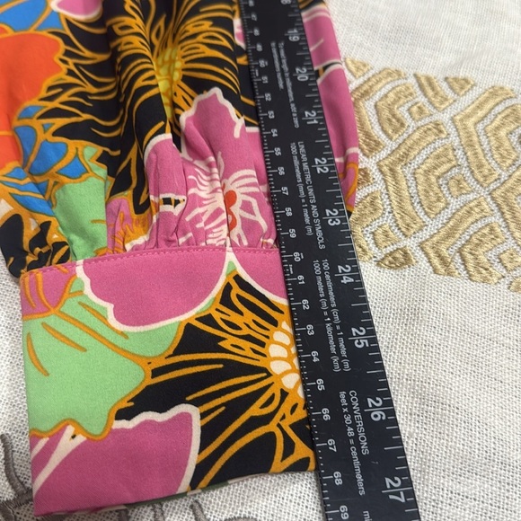 (R) Good times usa Floral Maxi Dress with Vibrant Colors, size 2XL - Picture 9 of 15